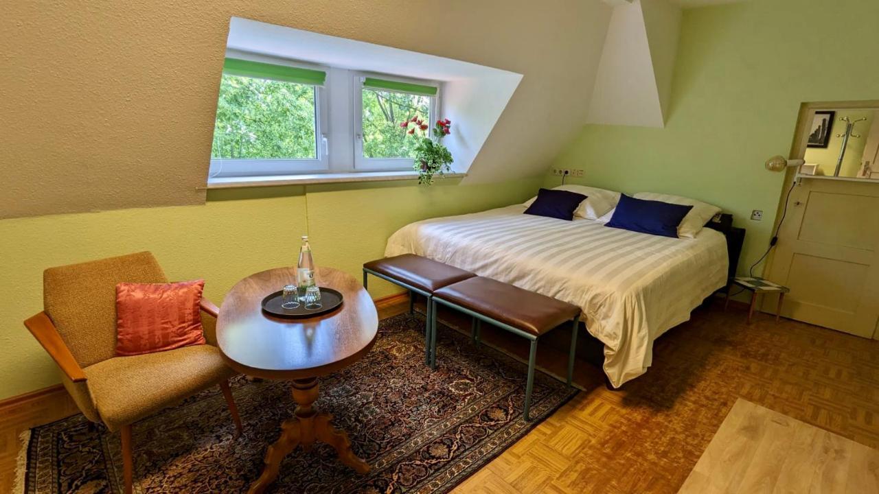 Grosse Ferienwohnung Mit Loggia Und Garten In 科特布斯 外观 照片
