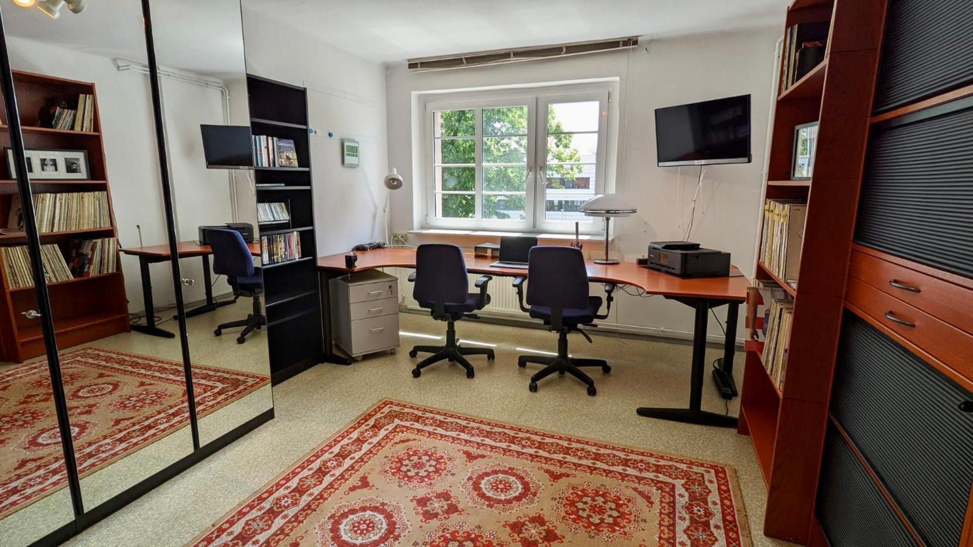 Grosse Ferienwohnung Mit Loggia Und Garten In 科特布斯 外观 照片